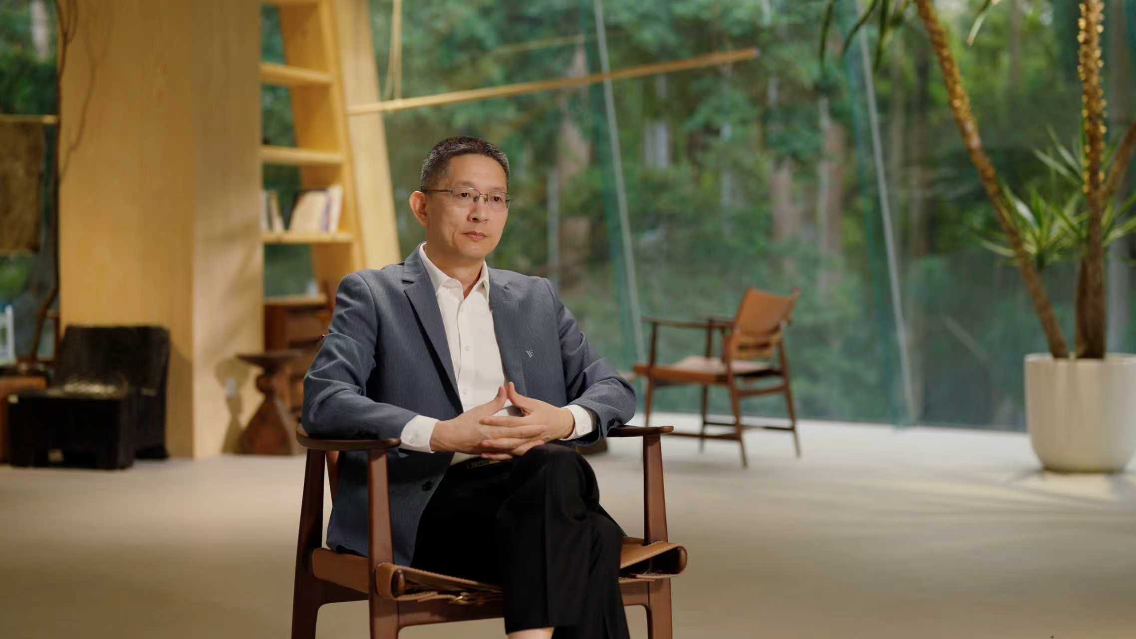 沈思深：30年坚守一线，用品格诠释保险的意义