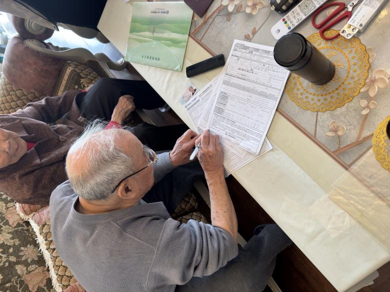 让服务多跑腿，让老人少操心，太平人寿专属服务温暖九旬高龄客户