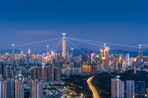 深圳控股(0604.HK)：2.74亿元出售晶华电子70%股权，预计确认税前收益7902万元