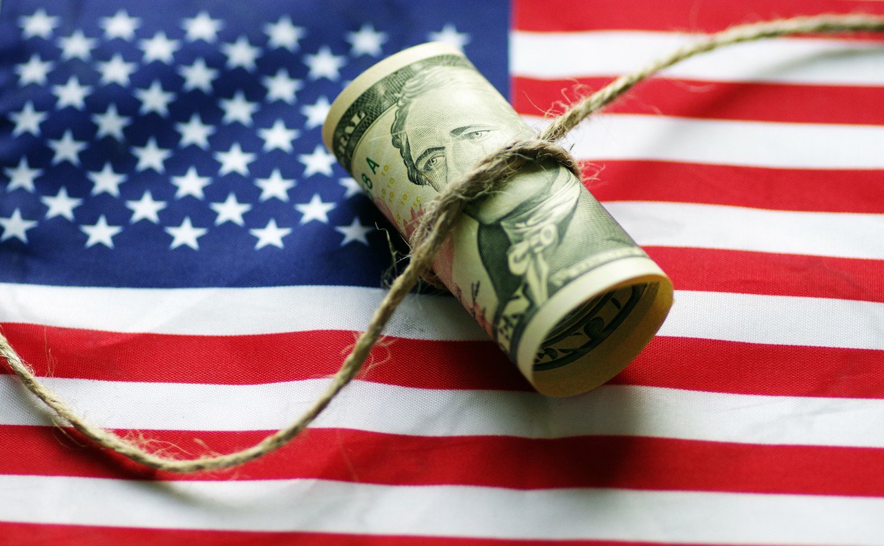 通胀降温！美国1月核心CPI创近5年新低，今年降息稳了？