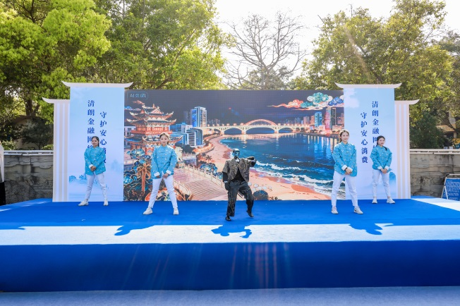 中国人寿3·15在行动 把消保知识送到百姓身边