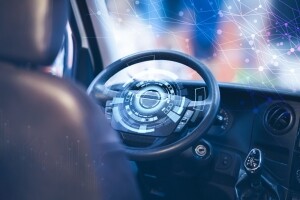 新时空丨业绩双增难掩股价腰斩，小马智行(PonyAI)(02026.HK)规模化盈利仍具挑战