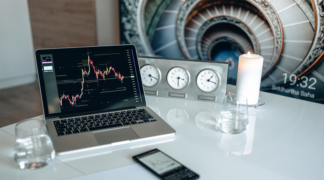 广发基金张东一“一拖九”：核心产品成立2年仍亏逾43%