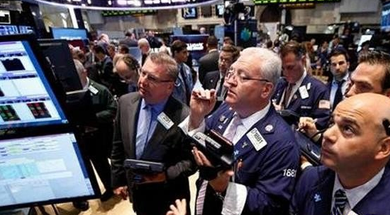 纳斯达克指数强压力位吞没收阴，反弹结束有望重启跌势。