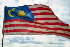 中马争端！中华总商会与马来西亚双部长会面 反馈“提高外籍买楼门槛”应排除已持签证者 华总出面：新政策自立高墙欠友善