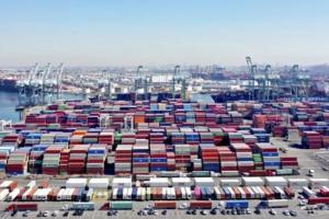 “塞港”有解！美国洛杉矶港与长滩港重磅宣布：两类停留进口集装箱 向海运公司征收附加费