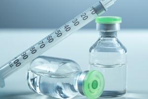 光有新冠疫苗不够! 世卫组织警告: 明年注射器将短缺10-20亿支 恐影响其他疾病的治疗