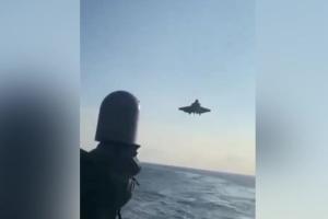 突发！美国海军：网传F-35C坠落南海照片与视频 “已评估全都属于真实拍摄”
