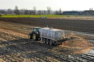 反制裁！俄罗斯宣布暂停肥料出口 美国生产商有望受益 俄外长誓言切割西方：经济问题自行解决