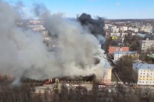 突发！俄罗斯国防研究所发生大火 莫斯科西北部特维尔酿7死 造成25人伤、10人失踪
