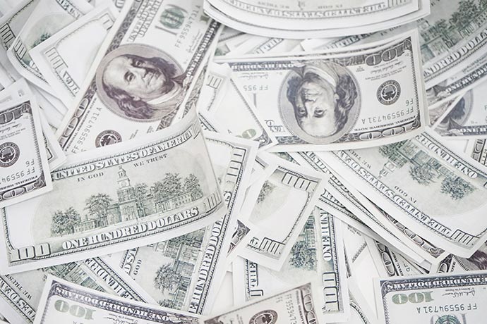 美国两件财经大事登场！美元多头岌岌可危 FXStreet分析师：欧元、英镑、纽元、澳元与日元重磅前瞻