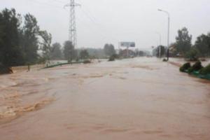 洪水夜袭！湖北柳林遭极端强降雨致21人遇难4人失联