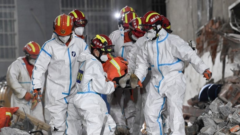 长沙市政府为楼房坍塌事件致歉！救援工作已结束 53人遇难10人获救