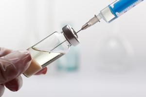 新冠疫苗突发消息：瑞典暂停为30岁以下人士接种莫德纳疫苗 美欧监管机构相继发警告