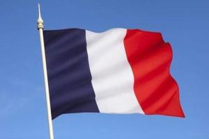 坏消息不断！大选临近马克龙支持率大跌至37% 法国单日新增确诊超50万例再创新纪录