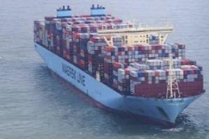 全球航运业重大消息！马士基旗下一艘两万箱超大型集装箱船获救