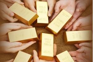 俄罗斯人疯狂涌向黄金！俄央行宣布暂停从银行购买黄金