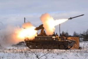 “大杀器”要来了！美国可能援助乌克兰远程多管火箭 最早下周宣布决定