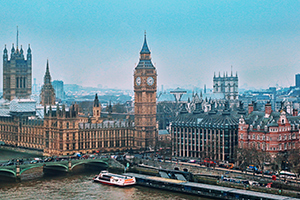 英国司机注意！伦敦扩大超低排放区裁定合法！英国反对党工党扩大民调领先优势...