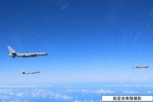 中日突发！中国3架轰炸机飞过冲绳至太平洋 日本自卫队战机紧急升空