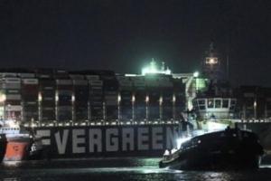 救援行动重大进展！堵塞苏伊士运河的货轮成功上浮 距离脱困已经不远