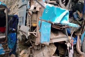 巴基斯坦公交爆炸 中国公民9死28伤 中国外交部：中方谴责巴炸弹袭击造成中方人员伤亡