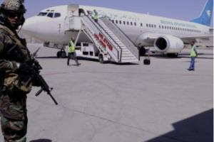 阿富汗最新消息！喀布尔机场恢复正常 美国撤军后首次大规模平民撤离