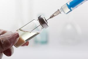 疫苗最新消息！莫德纳公布突破性感染病例数据 称研究支持接种新冠疫苗加强剂、疫苗保护力随时间流逝下降