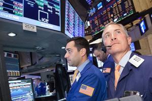 【美股收盘】救兵终于来了！？纳指狂泻3.7%、Meta创美股史上最大市值跌幅 亚马逊和Snap盘后飙升