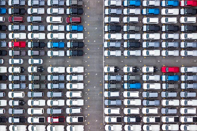 Stellantis停止生产Jeep全面调整在华策略，中国经销商提起诉讼索赔9亿人民币