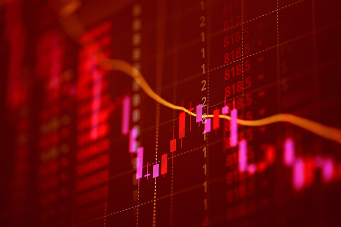 IBM股价盘前暴跌超7%：核心云计算增速放缓，引发市场对其AI与云业务竞争力担忧