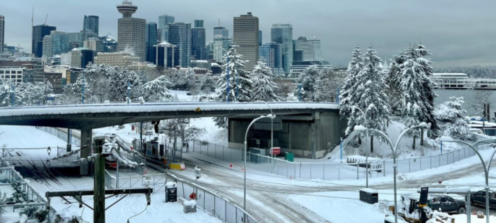 圣诞暴风雪席卷BC省！ 交通系统大面积瘫痪 停电、道路关闭、降雨警告、航班延误