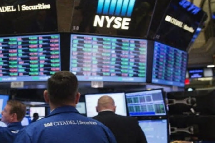 华尔街长期多头拉响警报：2024年上半年股市危机四伏  三大风险悄然逼近