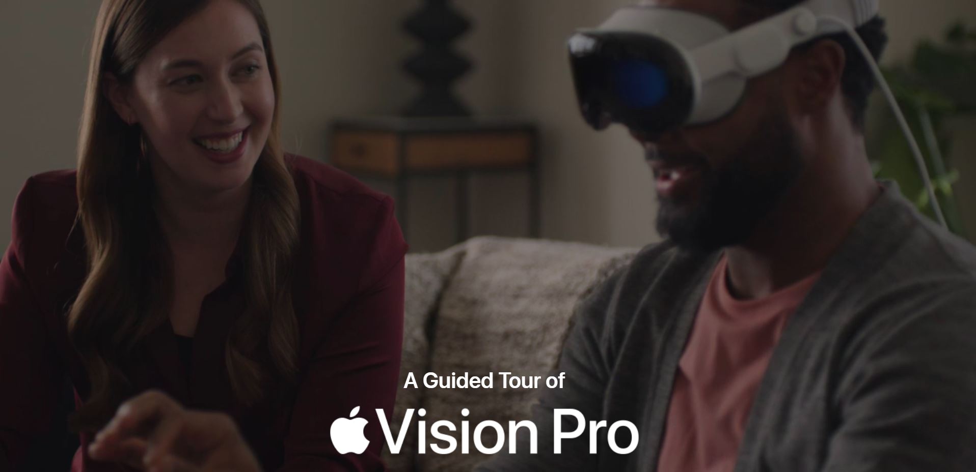 扎克伯格测试Vision Pro，称自家产品“更具价值”
