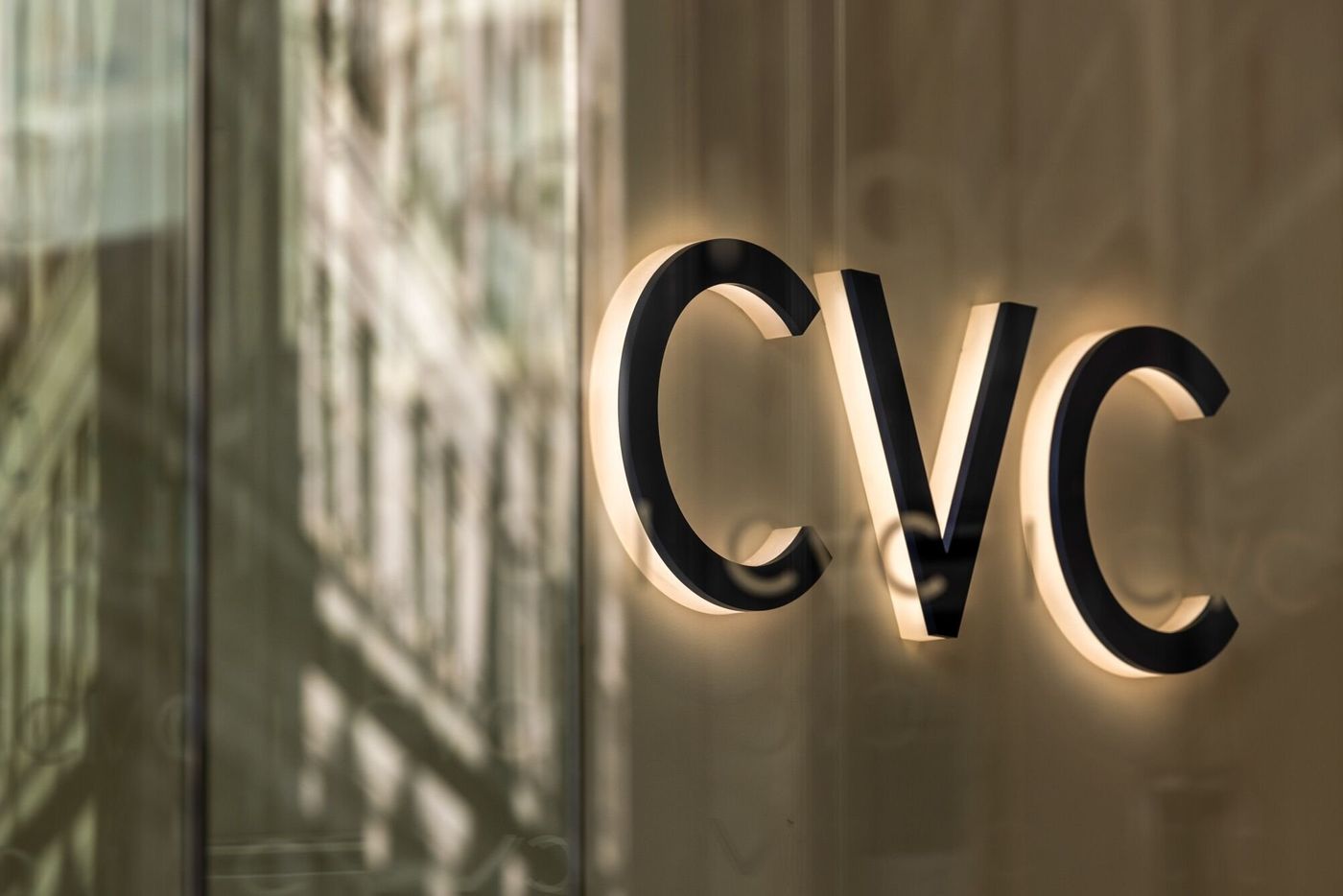 与张兰打官司的CVC上市了！或成欧洲今年规模最大IPO之一