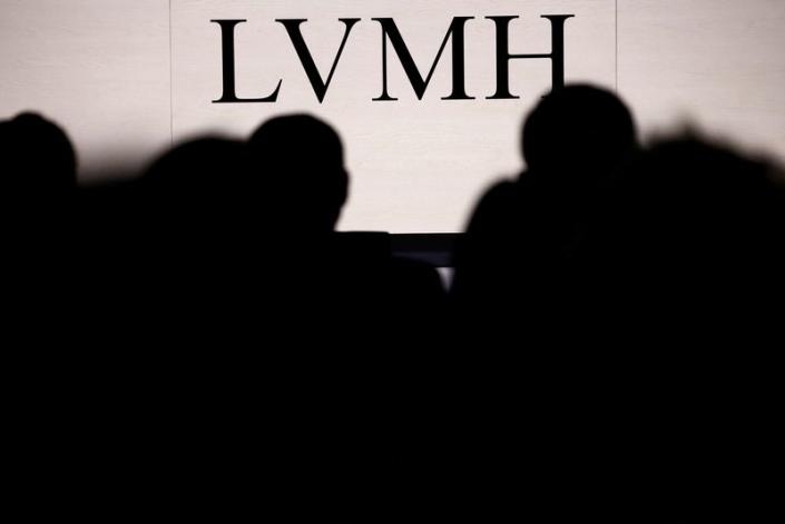 奢侈品消费放缓导致LVMH销售额不及预期