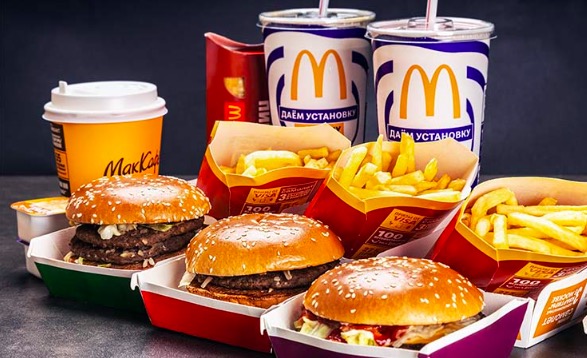 意外爆冷！麦当劳一季度全球销售额下滑——关税混乱 不敢花钱！