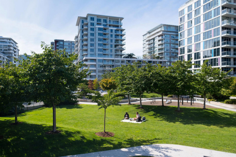 楼市“真相”比数据更冷！CIBC警告：加拿大经济恐遭更深层冲击